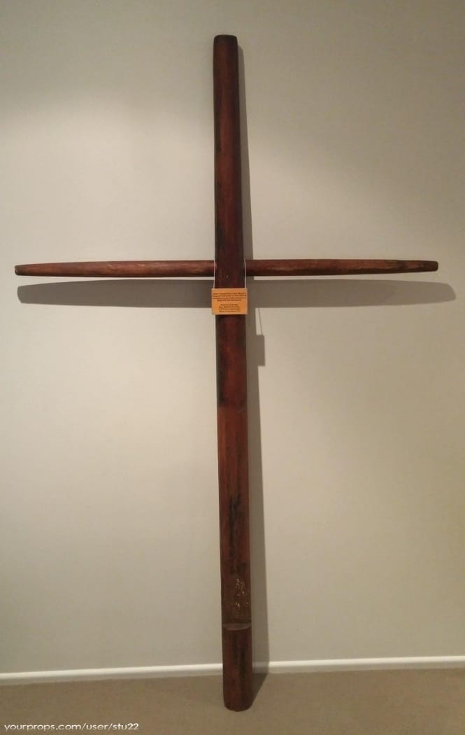 Moby Dick bowsprit crucifix